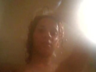 Nero mademoiselle in il doccia